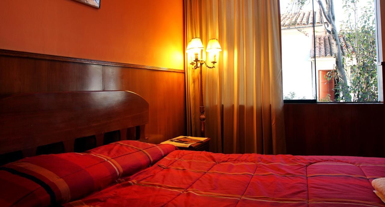 Tambo Hotel Cuzco Esterno foto
